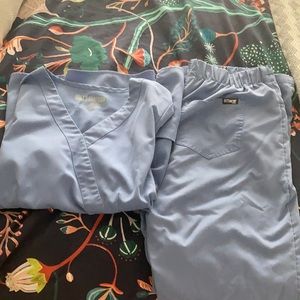 Light blue grey anatomy scrubs- barely worn